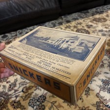 Vintage Snickers/Mars 5 Cent Candy Box, Mars Snickers 1939 Mansion Factory picture