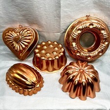 VINTAGE Mirro 5 Piece Aluminum Copper-Tone Mold Set M079756 picture