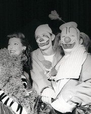 HOLLYWOOD LORETTA YOUNG + BING CROSBY + PECK PORTRAIT MURRAY GARRETT PHOTO MA45 picture