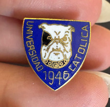 RARE PIN LATIN HAVANA UNIVERSIDAD CATOLICA UNIVERSITY BUTTON 1940s picture