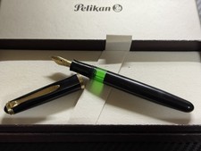 Pelikan 400NN M&K Black 14C EF Fountain Pen Very Good picture