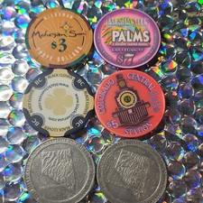 Collectible Casino Chip Lot: Mohegan Sun $3, Palms Las Vegas $7, Central $5 picture