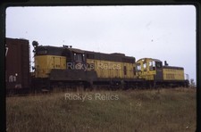 Original Slide CNW 1557-GP7 23-NW2 Chicago Northwestern 1971 Belvidere IL ex-CGW picture