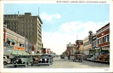 Hutchinson KS Main Street Curt Teich & Co. c1930s-40s Vintage Postcard picture