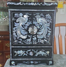 Antique Asian Oriental Black Lacquer Mother of Pearl Jewelry 4-Drawer Chest . picture