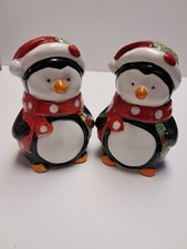PENGUIN SALT AND PEPPER SHAKERS HOLIDAY CHRISTMAS  3