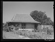 Photo:Melrose Louisiana 1940 John Henry Cotton Plantation Wash House picture