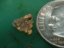 NATURAL GOLD QUARTZ NUGGET CALIFORNIA GOLD .42 GRAM picture
