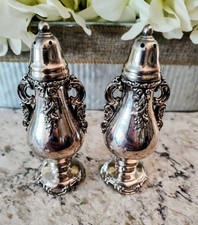 Vintage Baroque By Wallace Silverplate Salt & Pepper Shakers Ornate Heavy Pair picture