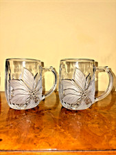 Home Beautiful Holiday Poinsettia Embossed Mugs Set of Two Vintage Japan picture
