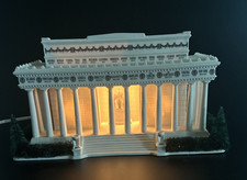 Dept.  56 Retired Lincoln Memorial American Pride Illuminated Monument Replica picture
