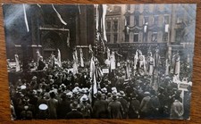 RPPC First Workers' Singer Festival 1928 Hannover Germany, parade, store fronts picture