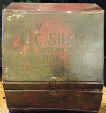 Antique c1910 P.C. SHAW~DEALER IN GENERAL MDSE~JARRETTS, MINN~SPICES Red TIN BIN picture