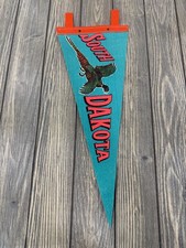 Vintage South Dakota Pheasant Graphic Felt Pennant With Hanging Ties picture