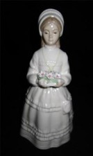 Vintage Nadal Porcelain Figurine Valencia Spain Bride, Communion, Quinceanara picture