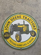 VINTAGE JOHN DEERE TRACTORS 