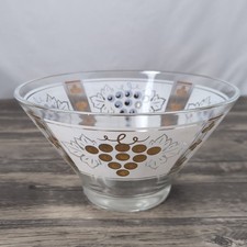 Vintage Anchor Hocking Glass Chip Bowl Gold & White Grapes Leaf Design 10.5
