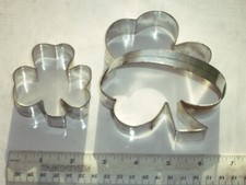 2 vintage large & small size metal shamrock shape 3 leaf clover cookie cutters picture