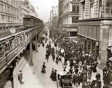 1903 SIXTH AVENUE New York City with Train and Pedestrians Picture Photo 8x10 picture