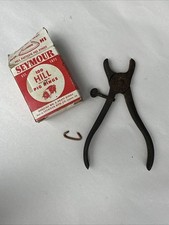 Vintage HILLS Hog Ringer Pliers Pat. Aug. 27 1872 W/box of Pig Rings picture