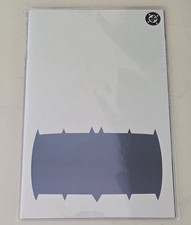Absolute Batman #21 Zoe Lacchei Glow In The Dark SDCC 2026 Exclusive  Trinity picture