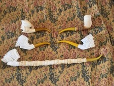 Vintage Set (5) Of MEERSCHAUM Pipes Excellent Condition 1970s Catalog & Holder picture
