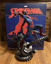 Sideshow Collectibles Premium Format Spider-Man Statue picture