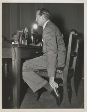 TWO ORIGINAL PHOTOGRAPHS OF GARY COOPER TESTIFYING BEFORE HUAC 1947 #152729 picture