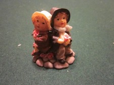 VTG Boy & Girl Couple Country Style Figurine 2 3/4
