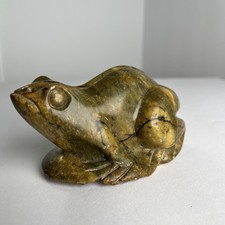 VTG Green Stone carved Frog Toad Sculpture (Jade or Serpentine or Soapstone) picture