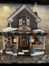 Dept 56 Snow Village Country Quilts & Pies 2001 Lighted Shop #55072 picture