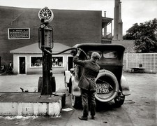 1920s TEXACO GAS STATION PHOTO  (203-i) picture