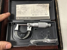 MACHINIST TpCb TOOL LATHE MILL  Mitutoyo No 102 124 Micrometer Gage in Case picture