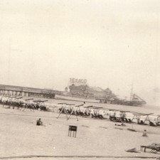c1930s Atlantic City, NJ Steel Pier Texaco Sign Beach Snapshot Photo Sand Chairs picture