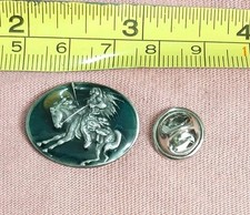 Vintage Siskiyou Native American On Horse 2050 Lapel Pin 1992 Moon Night Scene picture