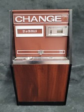 New Wave Toys Replicade Change Machine USB picture