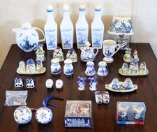 LOT OF DELFT picture
