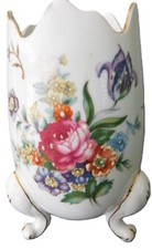 Beckwith Floral Egg-Shaped Vase Tri-Footed w/Gold Rim 6