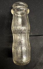 Bireleys Embossed Soda Bottle Hollywood, California  6 3/4oz 1939 picture