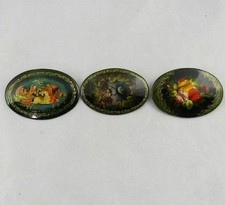 3 Russian Lacquer Hand Painted Papier Mache Brooch Pins Artist Signed picture
