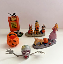 Lemax Spooky Town Halloween Village Retired Accessory Lot Dogs Mailbox picture