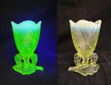 Antique Northwood Opalescent Yellow Vaseline Uranium Glass Maple Leaf Vase picture