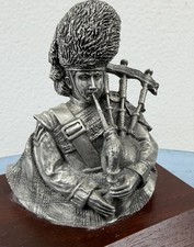 Vtg Pewter Bagpipe Player Figural Bust Scotland Wood Base NOTES picture