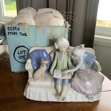 STUNNING VINTAGE RARE LLADRO STORY TIME #5229 GIRL BOY COUCH DOG RETIRED  picture