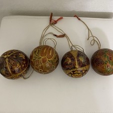 4 Vintage Kashmir Paper Mache Christmas Ornaments Hand Painted Floral Baubles picture