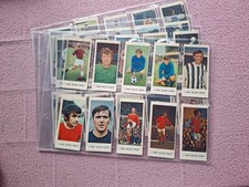 COMPLETE SET - LYONS MAID - SOCCER STARS (40 CARDS PLUS TOKENS) GEORGE BEST VG+ picture