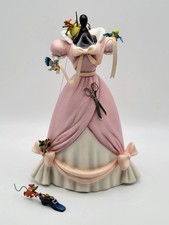 WDCC Cinderella A Lovely Dress for Cinderelly Limited Edition Figurine COA 3017 picture