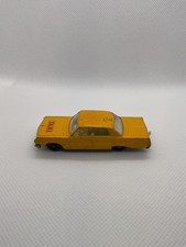 Vtg Matchbox Chevrolet Impala Taxi Matchbox 1-75 Yellow Zamak Made In England picture
