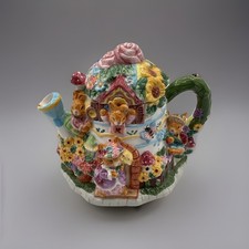 Mercuries Bunny Rabbit House Ceramic Teapot 7
