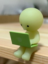 SMISKI Work Series Researching Laptop Glow in the Dark Japan picture